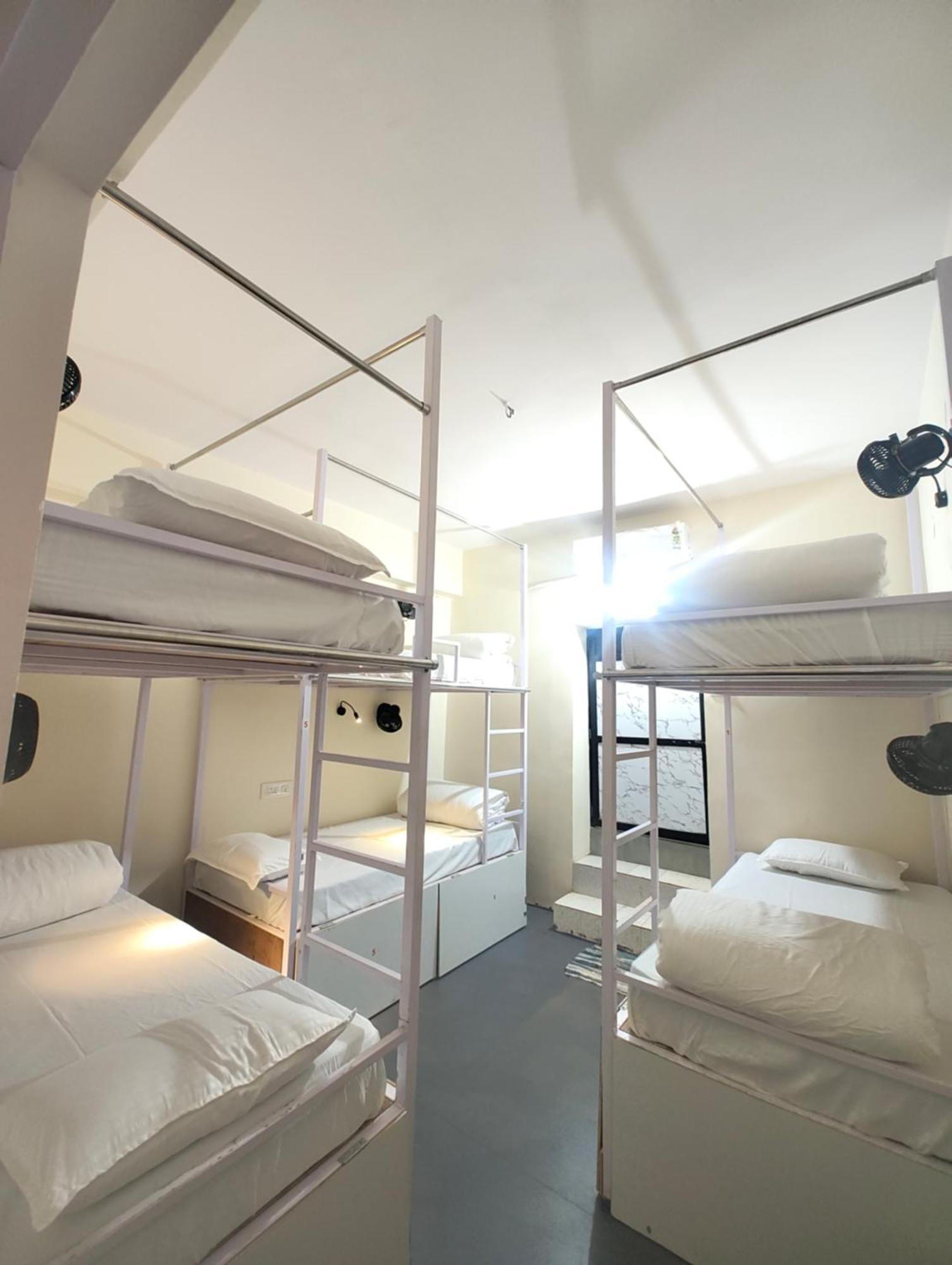 Hostel Hot - House Of Travellers, Vagator Zimmer foto